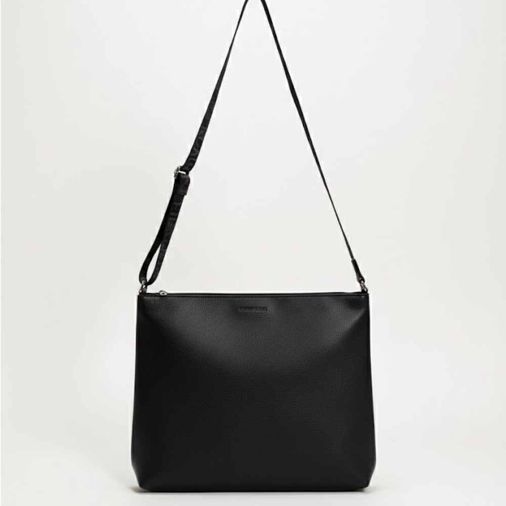 Calvin Klein Jeans Black Messenger Bag